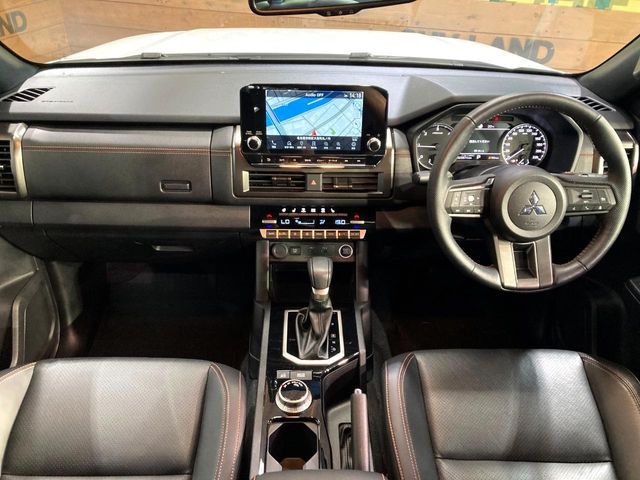 MITSUBISHI TRITON 2024