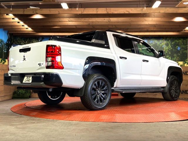 MITSUBISHI TRITON 2024