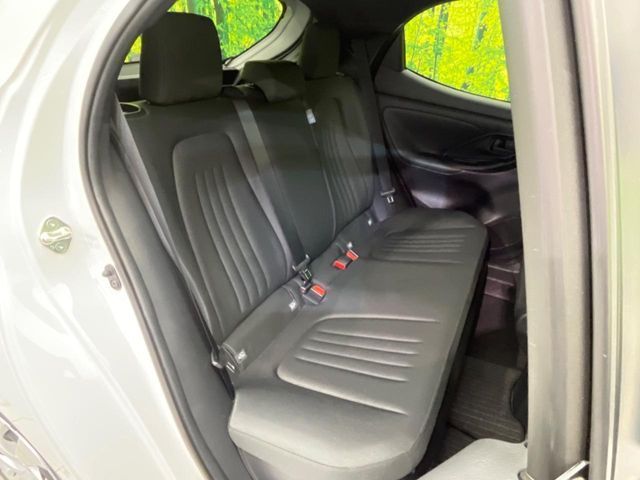 TOYOTA YARIS HYBRID 2023