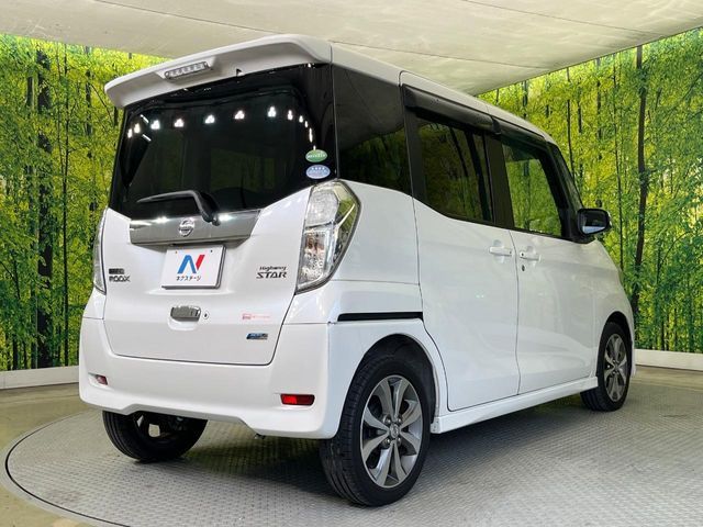 NISSAN DAYZ ROOX 2014