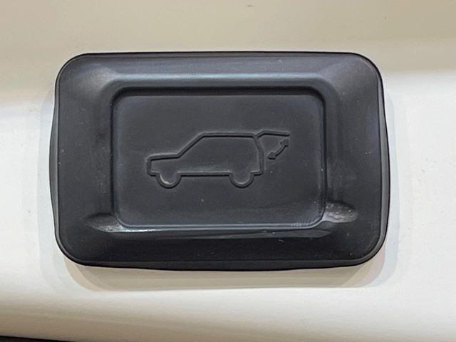 TOYOTA RAV4 HYBRID 4WD 2020