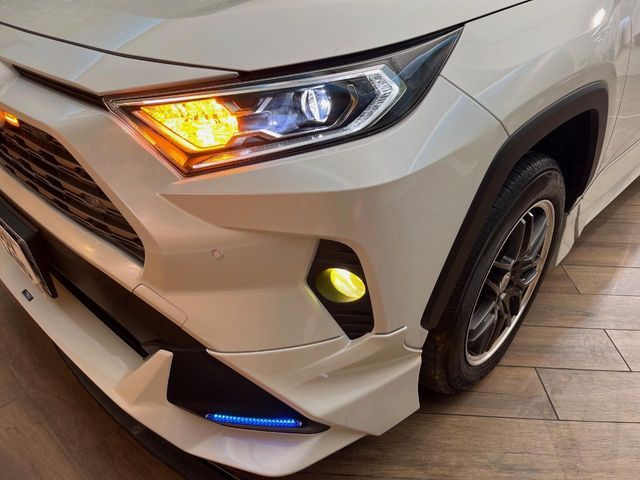 TOYOTA RAV4 HYBRID 4WD 2020