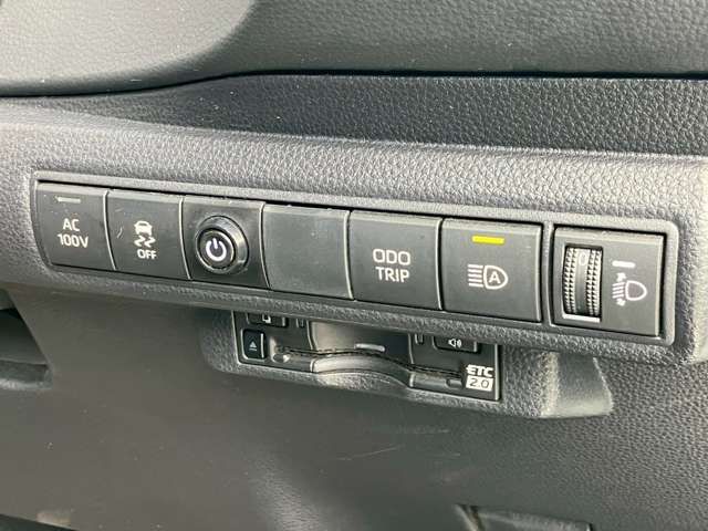 TOYOTA COROLLA SPORT HYBRID 2023