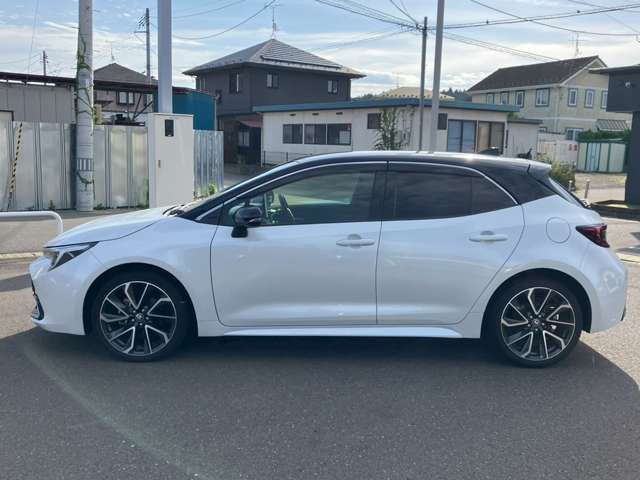 TOYOTA COROLLA SPORT HYBRID 2023