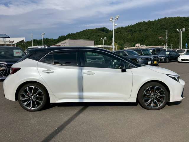 TOYOTA COROLLA SPORT HYBRID 2023