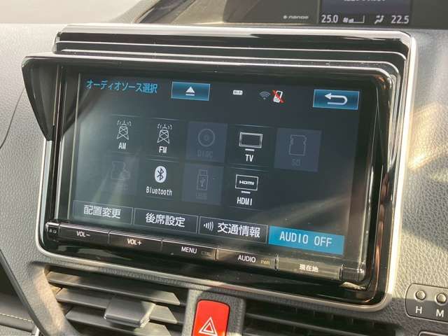 TOYOTA ESQUIRE HYBRID 2017