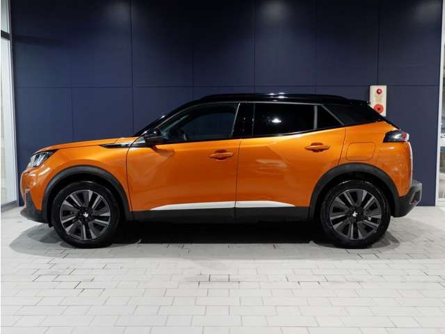 PEUGEOT PEUGEOT e-2008 2025