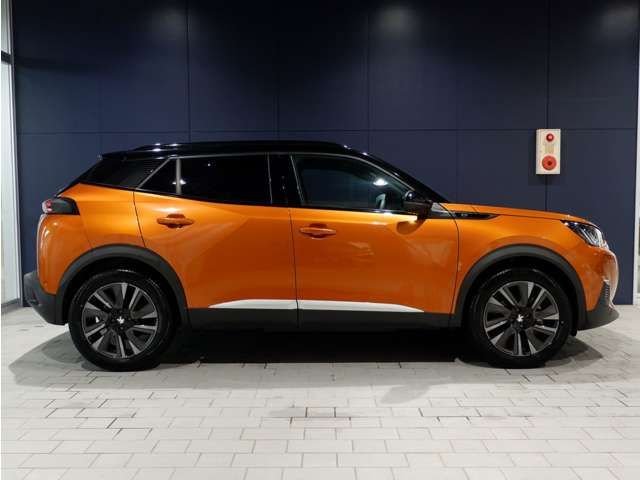 PEUGEOT PEUGEOT e-2008 2025