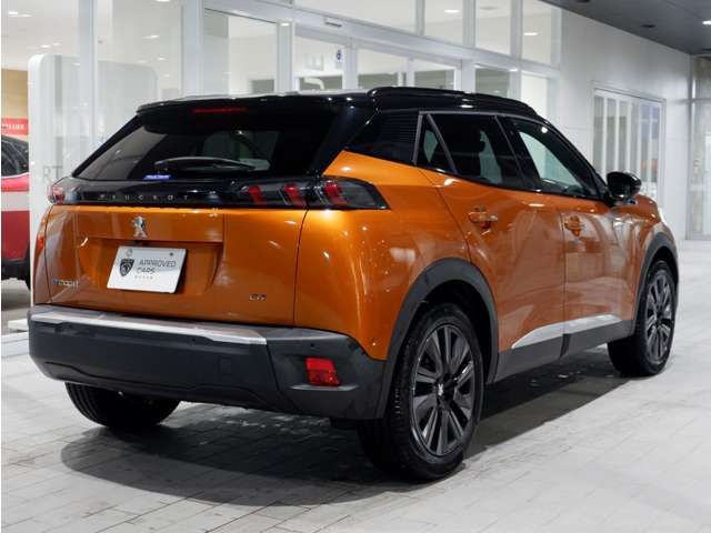 PEUGEOT PEUGEOT e-2008 2025