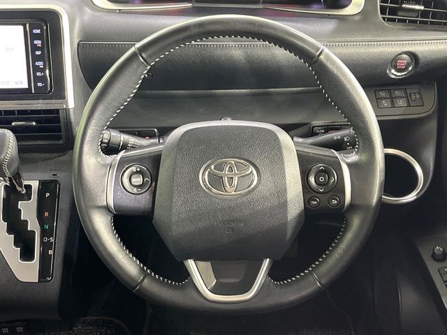 TOYOTA SIENTA 2020
