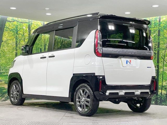 MITSUBISHI DELICA MINI 2024