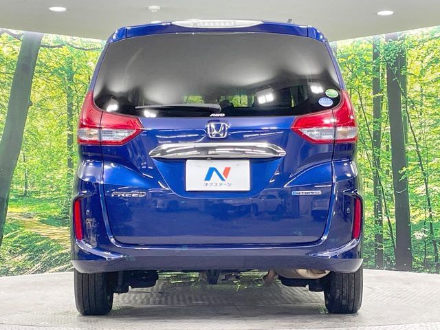 HONDA FREED HYBRID 4WD 2016