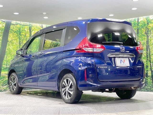 HONDA FREED HYBRID 4WD 2016
