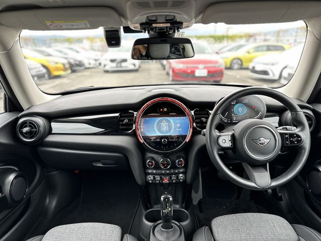 BMW MINI COOPER 2023