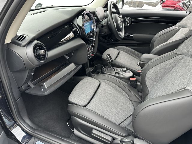 BMW MINI COOPER 2023