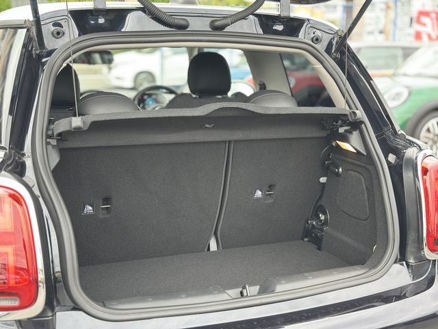 BMW MINI COOPER 2023