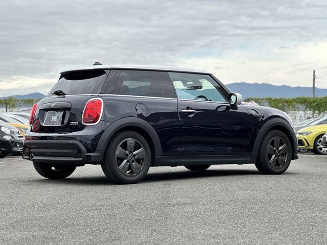 BMW MINI COOPER 2023