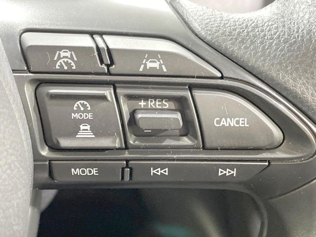 TOYOTA YARIS CROSS 2025