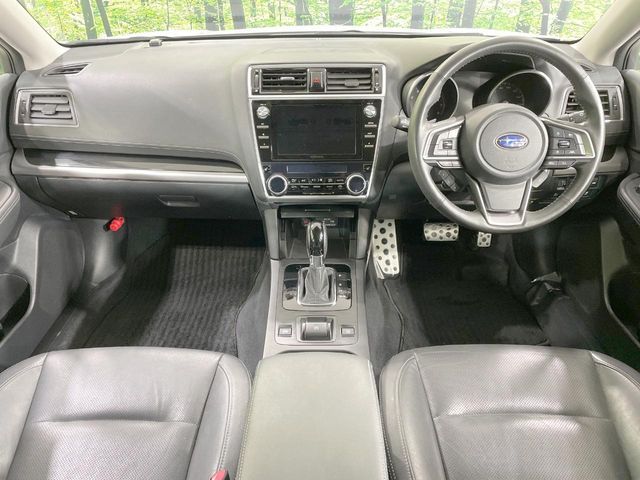 SUBARU LEGACY B4 2017