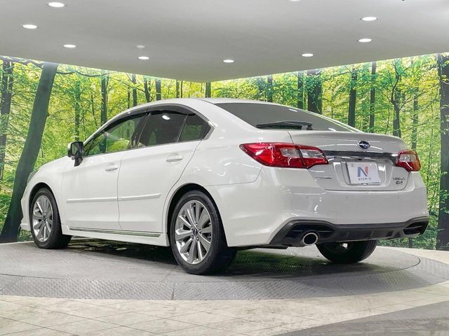 SUBARU LEGACY B4 2017