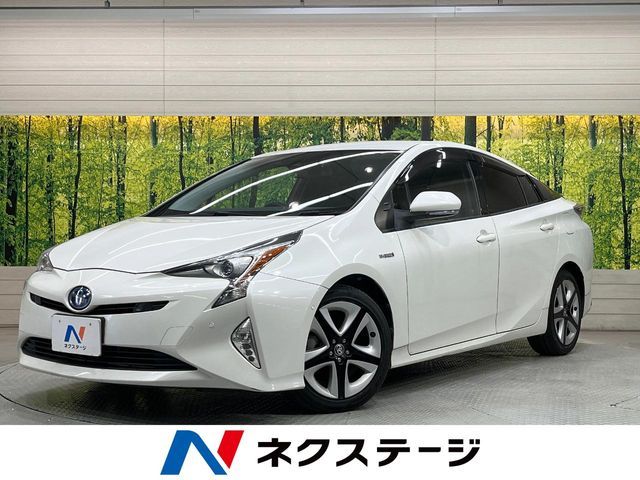 TOYOTA PRIUS 2016