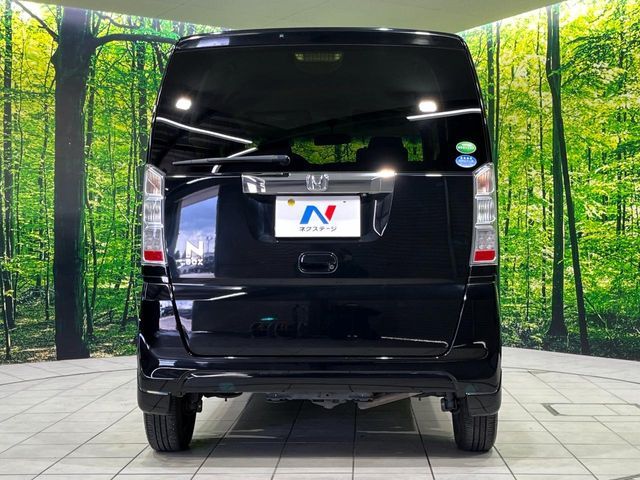 HONDA N BOX 4WD 2017