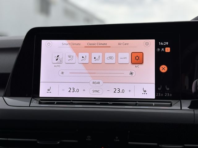 VOLKSWAGEN VOLKSWAGEN GOLF 2024