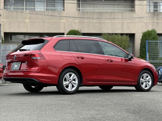 VOLKSWAGEN VOLKSWAGEN GOLF VARIANT 2023