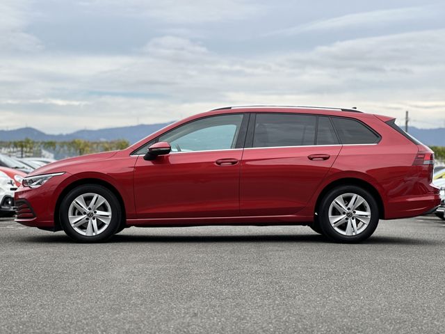 VOLKSWAGEN VOLKSWAGEN GOLF VARIANT 2023