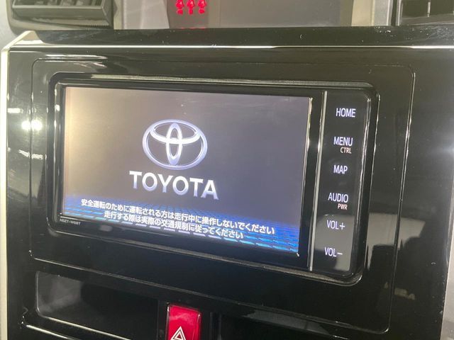 TOYOTA ROOMY 2019