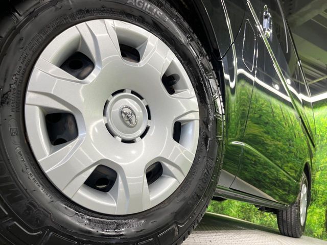 TOYOTA HIACE van 2WD 2019