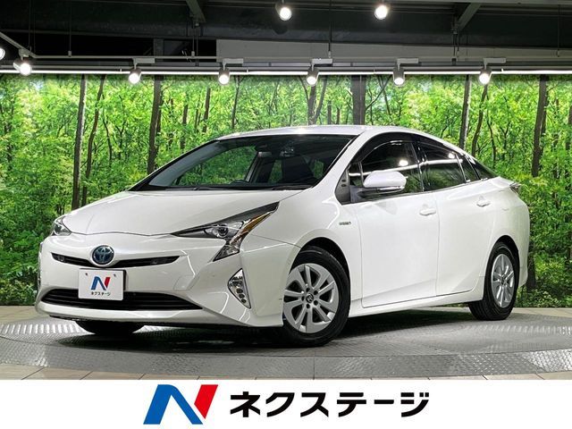 TOYOTA PRIUS 2017