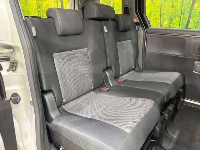 TOYOTA SIENTA HYBRID 2023