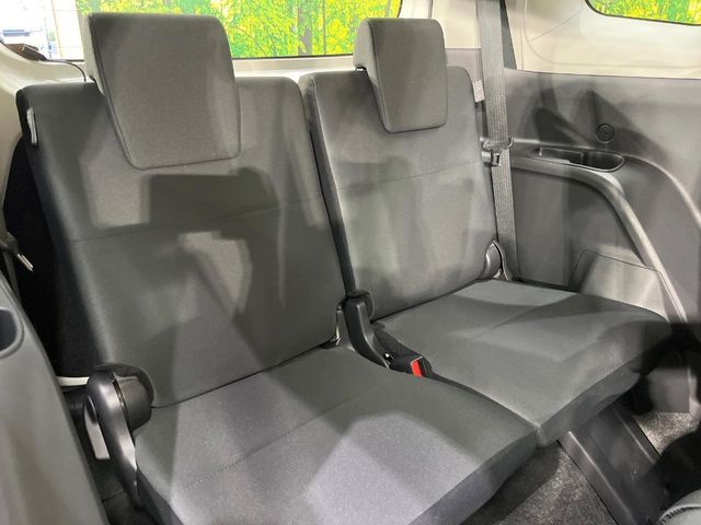 TOYOTA SIENTA HYBRID 2023