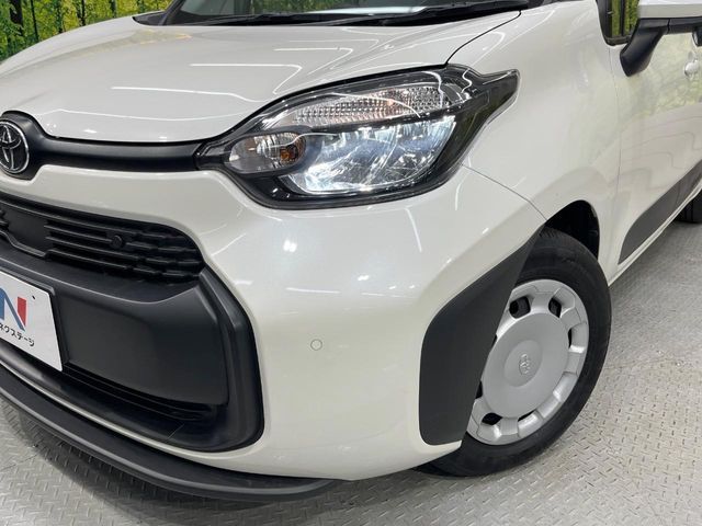 TOYOTA SIENTA HYBRID 2023