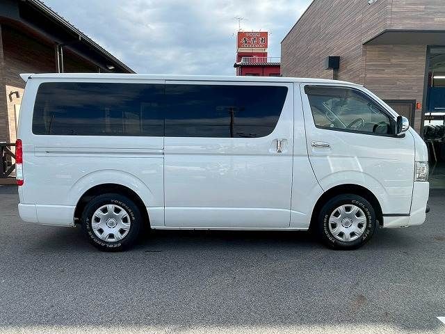 TOYOTA HIACE van 2WD 2016