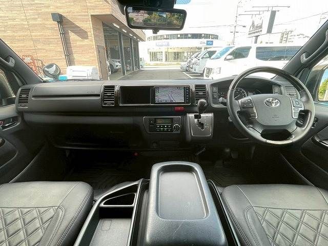 TOYOTA HIACE van 2WD 2021