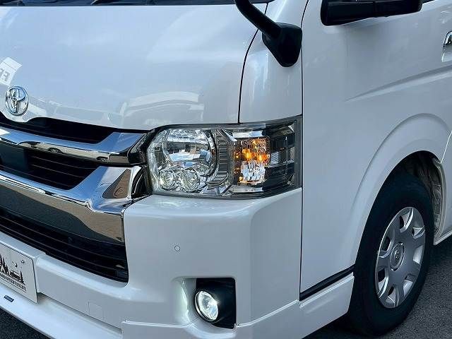 TOYOTA HIACE van 2WD 2021