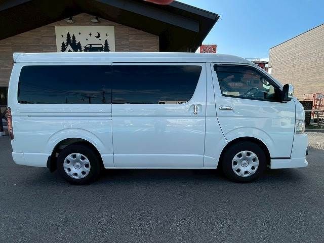 TOYOTA HIACE van 2WD 2021