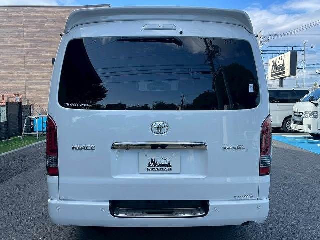 TOYOTA HIACE van 2WD 2021