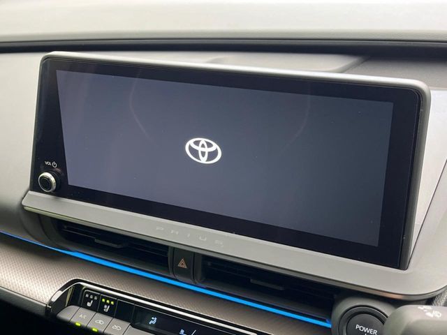 TOYOTA PRIUS 2023