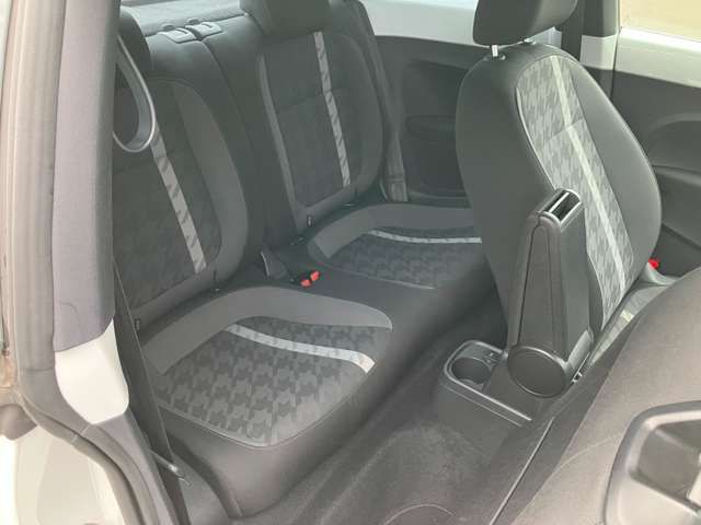 VOLKSWAGEN VOLKSWAGEN The BEETLE 2018