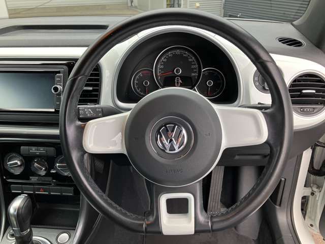 VOLKSWAGEN VOLKSWAGEN The BEETLE 2018