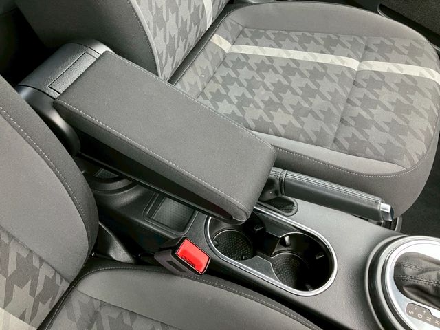 VOLKSWAGEN VOLKSWAGEN The BEETLE 2018