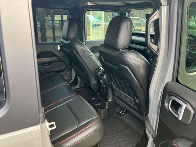 JEEP JEEP WRANGLER UNLIMITED 2023