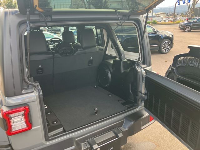 JEEP JEEP WRANGLER UNLIMITED 2023