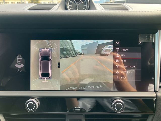 PORSCHE PORSCHE Macan 2023