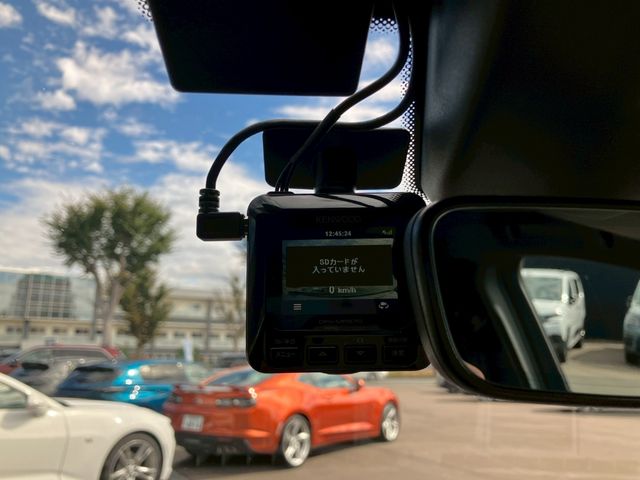 PORSCHE PORSCHE Macan 2023