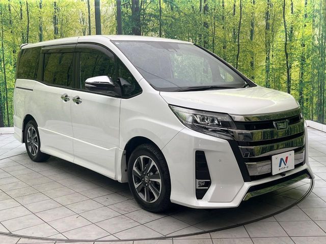 TOYOTA NOAH 2020