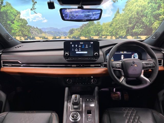 MITSUBISHI OUTLANDER PHEV 2022